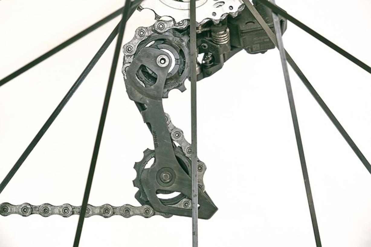 how to adjust shimano front derailleur